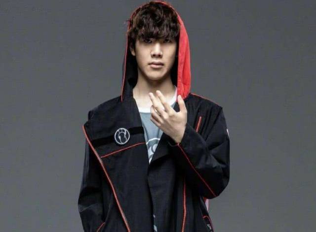 冠路上的可 冠路上的可