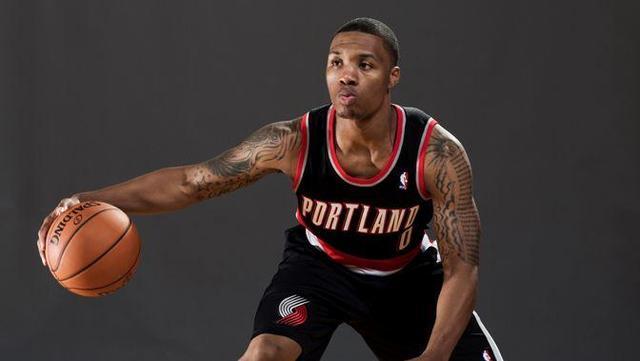 一脚推射应 一脚推射应